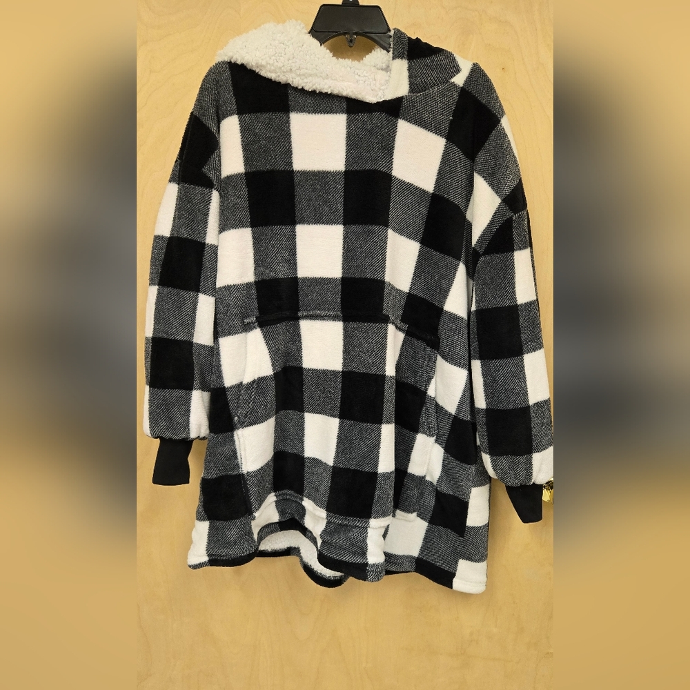 Black and White Checkered Unisex Hoodie/snuggie. Banded Sleeves, Hood And Pocket